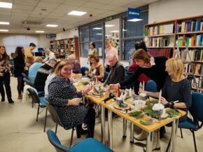 Z�ld k�nyvt�ri est�k (2025. 11. 26.)