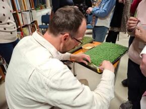 Z�ld k�nyvt�ri est�k - Palotai D�niel (2025. 03. 13.)